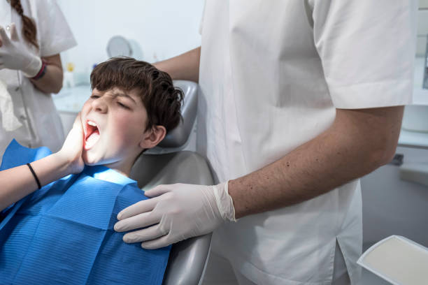 Best Emergency Treatment for Dental Infections or Abscesses in Sistersville, WV