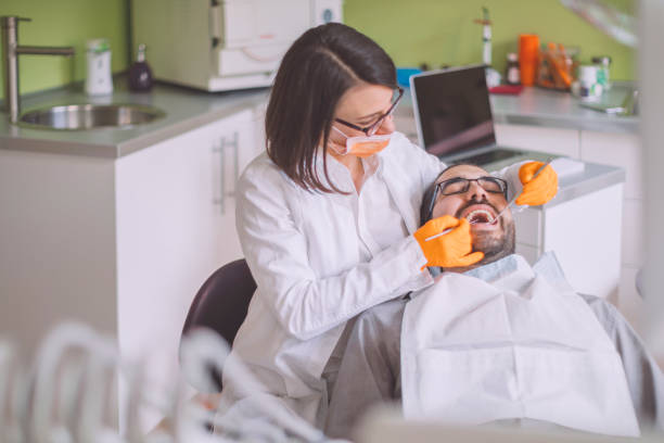 Best Weekend Emergency Dentist in Sistersville, WV